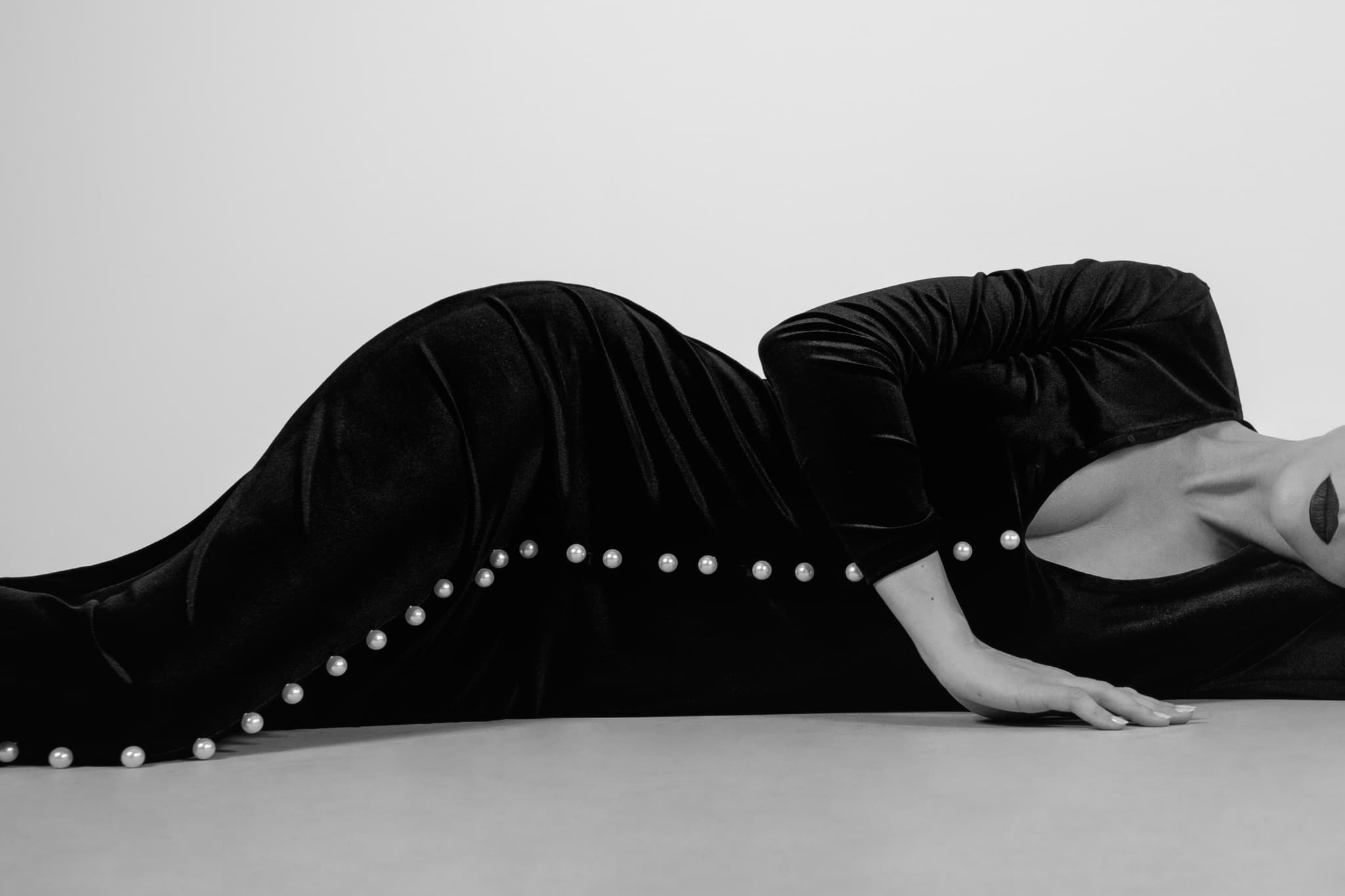 Elira - alternate view